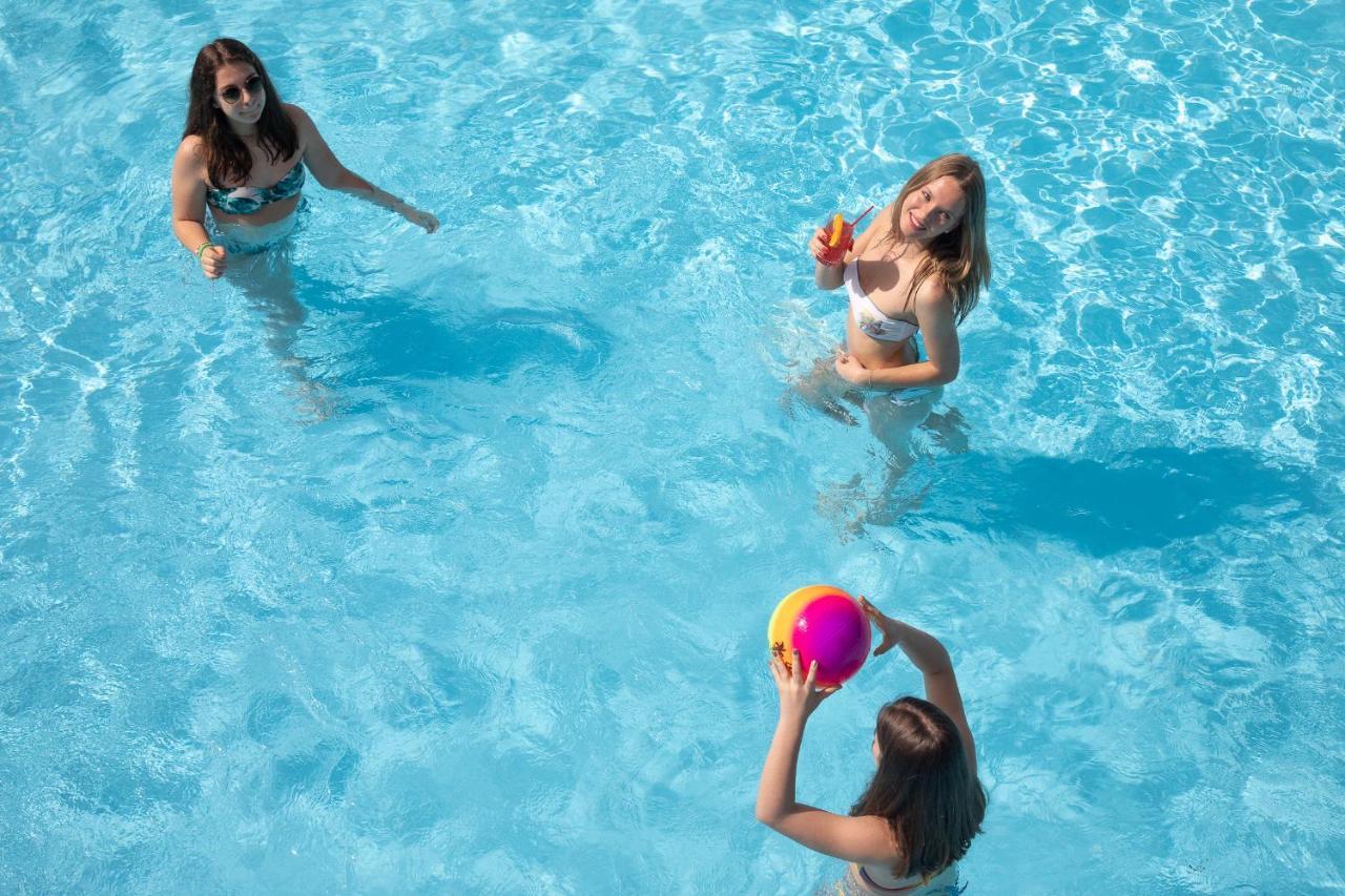 Hotel Roma Residenza تّشيرفييا المظهر الخارجي الصورة