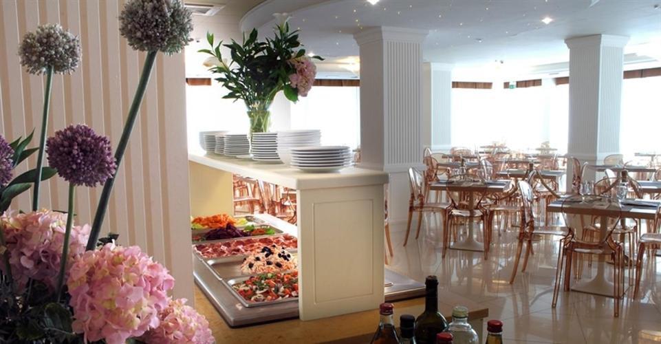 Hotel Roma Residenza تّشيرفييا المظهر الخارجي الصورة
